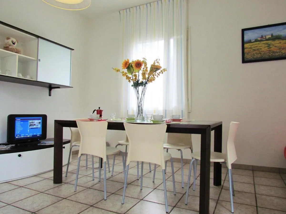 Villa In Bibione Pineda Near The Beach - Beach Place Included By Beahost Rentals